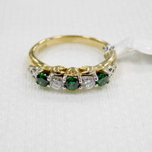 Load image into Gallery viewer, Ladies gold ring from Ireland with Claddagh design