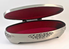 Load image into Gallery viewer, Claddagh and Rose Jewellery Box