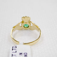 Load image into Gallery viewer, Gold and Emerald Claddagh Ring