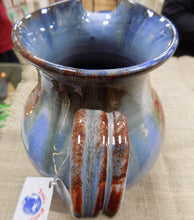 Load image into Gallery viewer, Rossa Pottery Jug