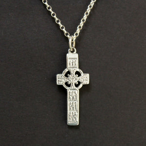 Sterling silver cross of Muirdeach necklace back