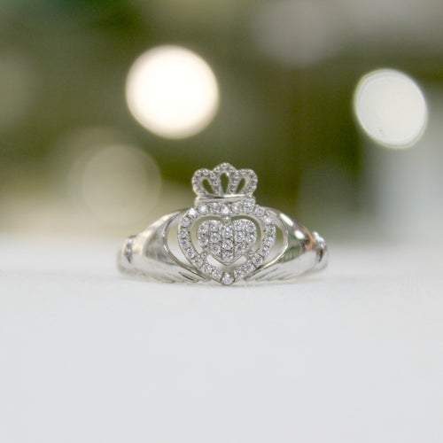 Sparkling Claddagh Ring