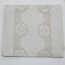 Load image into Gallery viewer, Damask Irish Linen Runner- Celtic- 12&quot;x54&quot;