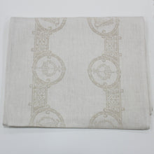 Load image into Gallery viewer, Damask Irish Linen Runner- Celtic, 12&quot;x45&quot;