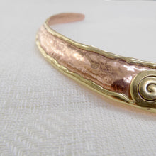Load image into Gallery viewer, Hammered Torc Necklace with Spiral Detail