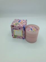 Load image into Gallery viewer, Irish Botanicals Scented Candle