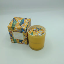 Load image into Gallery viewer, Irish Botanicals Scented Candle