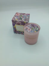 Load image into Gallery viewer, Irish Botanicals Scented Candle