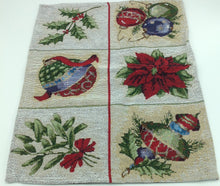 Load image into Gallery viewer, Christmas Placemats (set of 4)