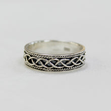 Load image into Gallery viewer, Celtic Weave Ring