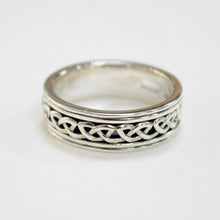 Load image into Gallery viewer, Sterling silver celtic knot ring large sizes