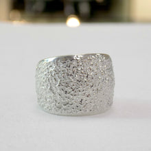 Load image into Gallery viewer, Reaction Textured Ring
