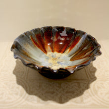 Load image into Gallery viewer, Rossa Pottery Bowl (Fluted edge)large