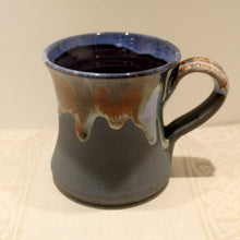 Load image into Gallery viewer, Rossa Pottery handmade Irish mug