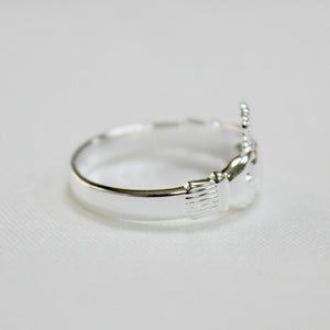 Classic Sterling Silver Claddagh Ring