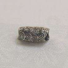 Load image into Gallery viewer, Tara&#39;s Diary Charm- Newgrange Iconic Bead